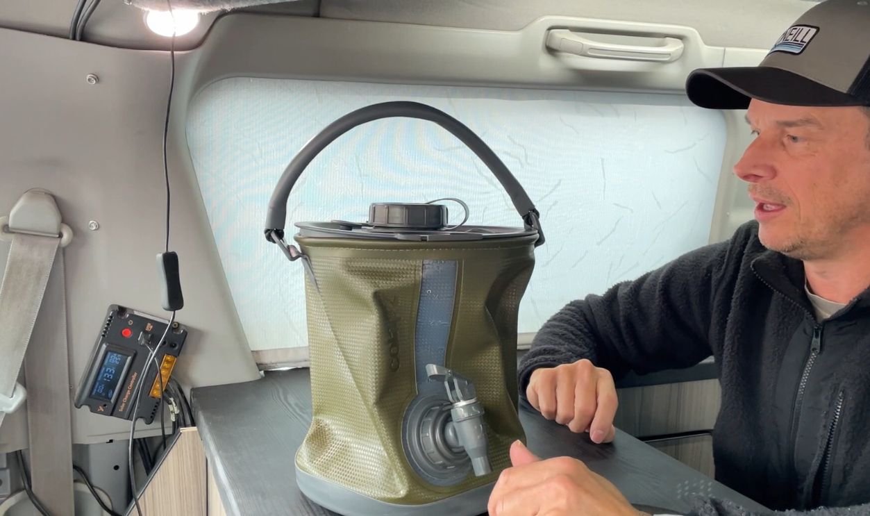 Collapsible Water Container 