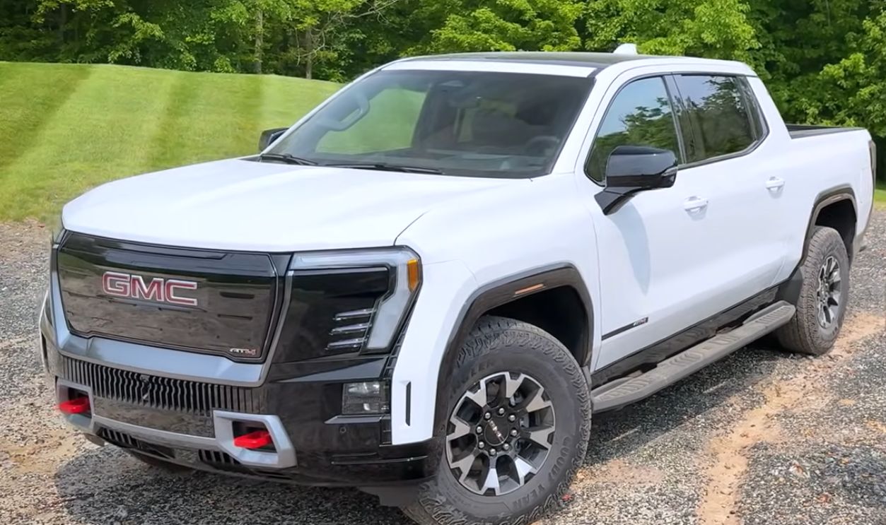  GMC Sierra EV AT4 