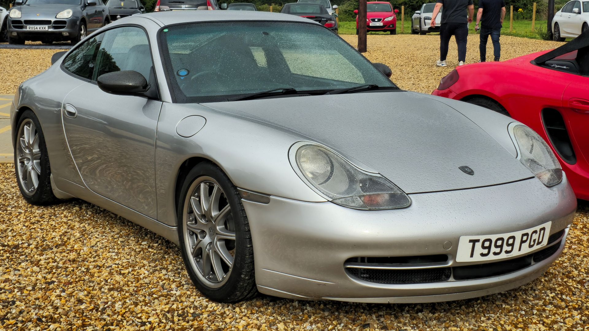File:1999 Porsche 911 996.jpg