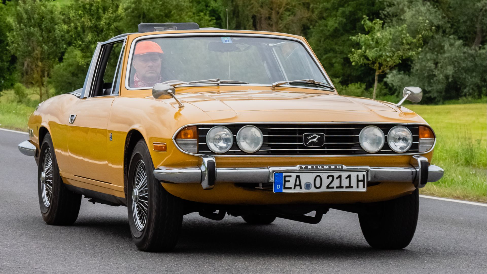 File:Triumph Stag Oldtimertreffen Ebern 2019 6200786.jpg