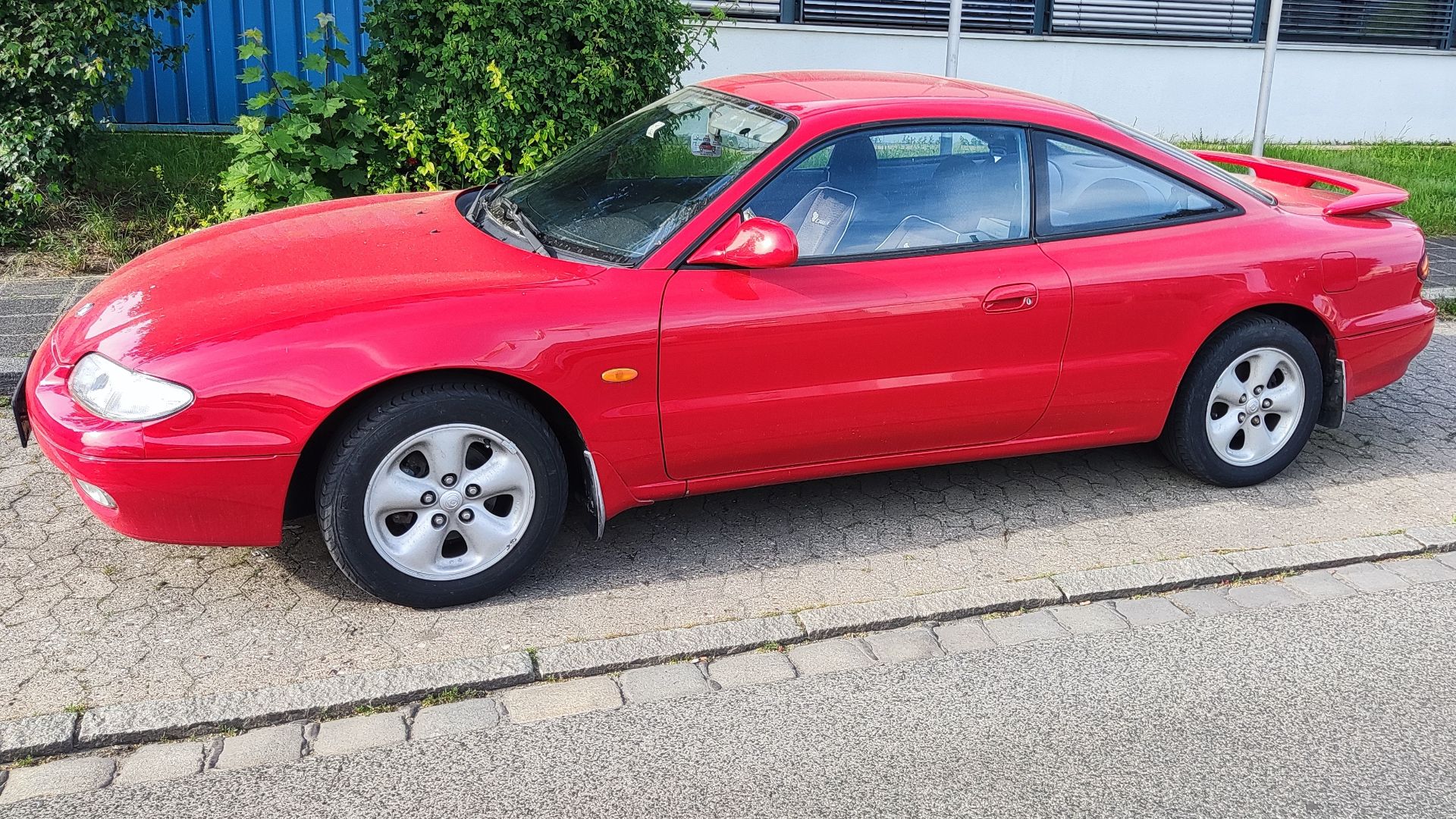 File:Mazda MX-6 02 Side.jpg