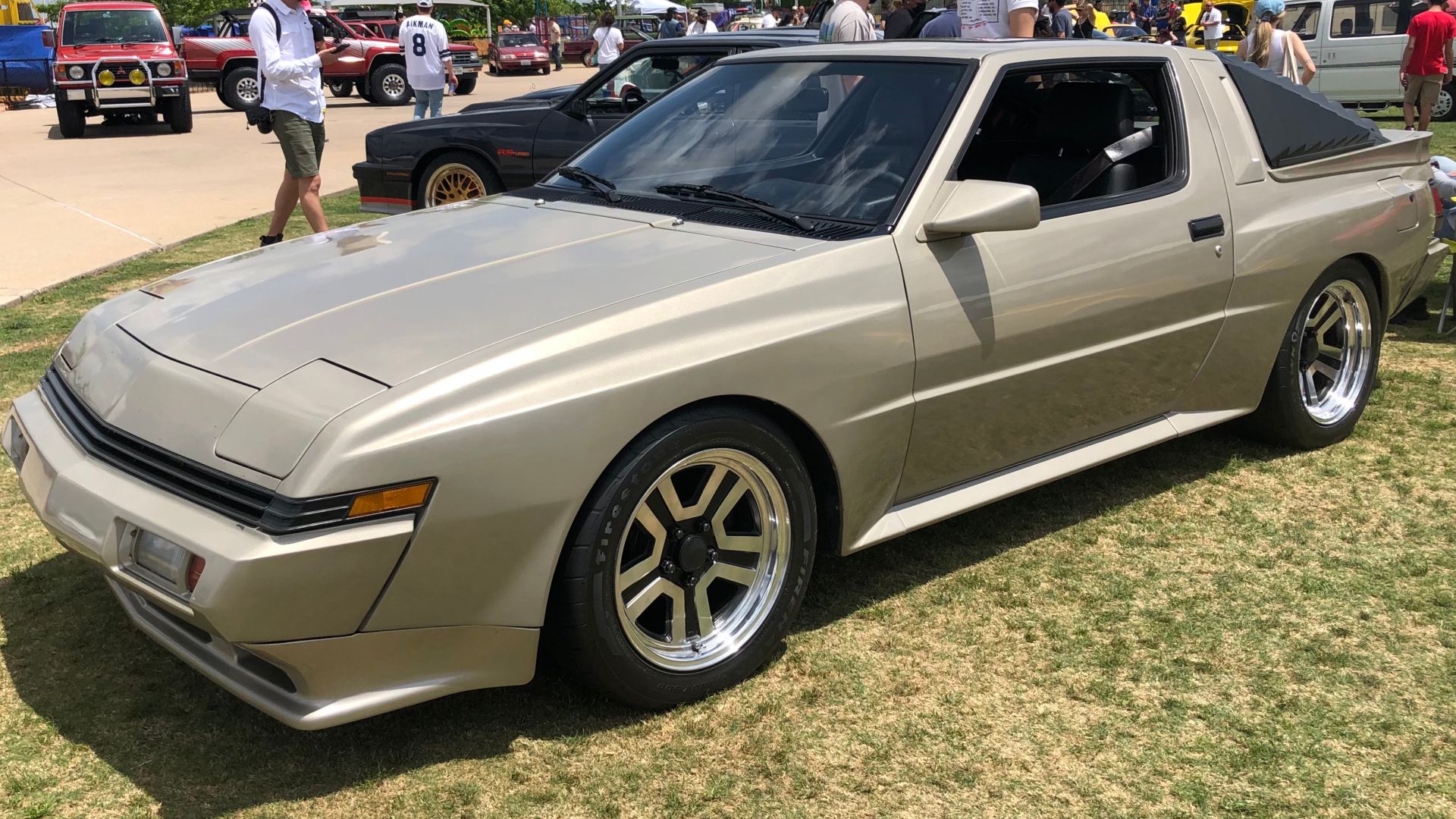 File:Mitsubishi Starion front.jpg