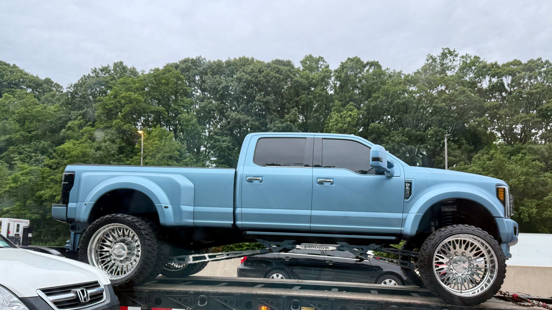 File:Ford F-450 Super Duty - 01.jpg