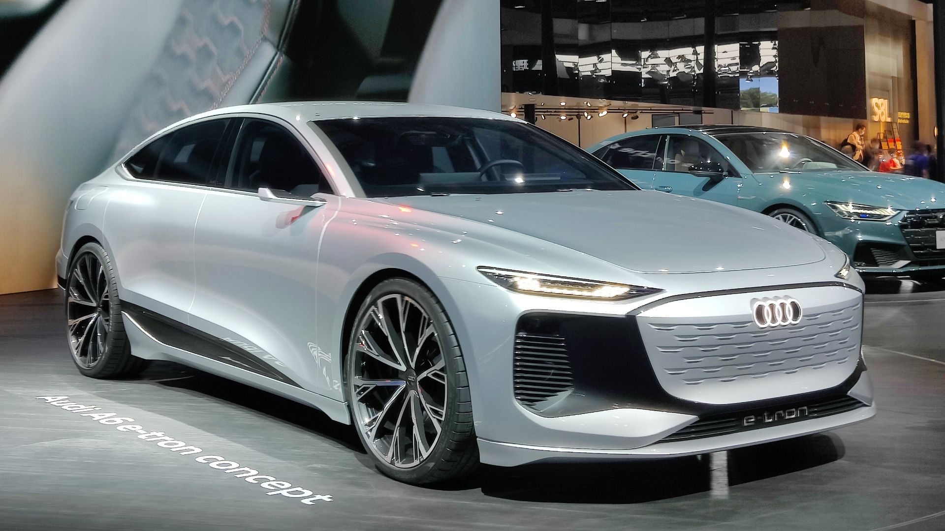 File:Audi A6 e-tron Concept 001.jpg