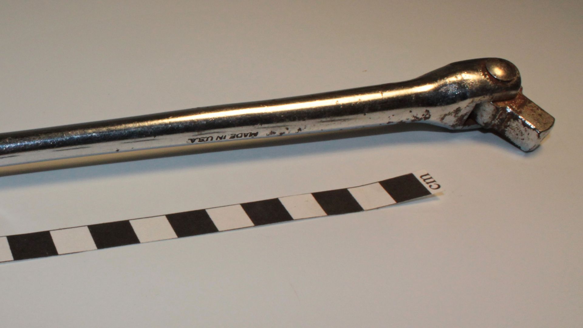 File:Breaker bar.jpg