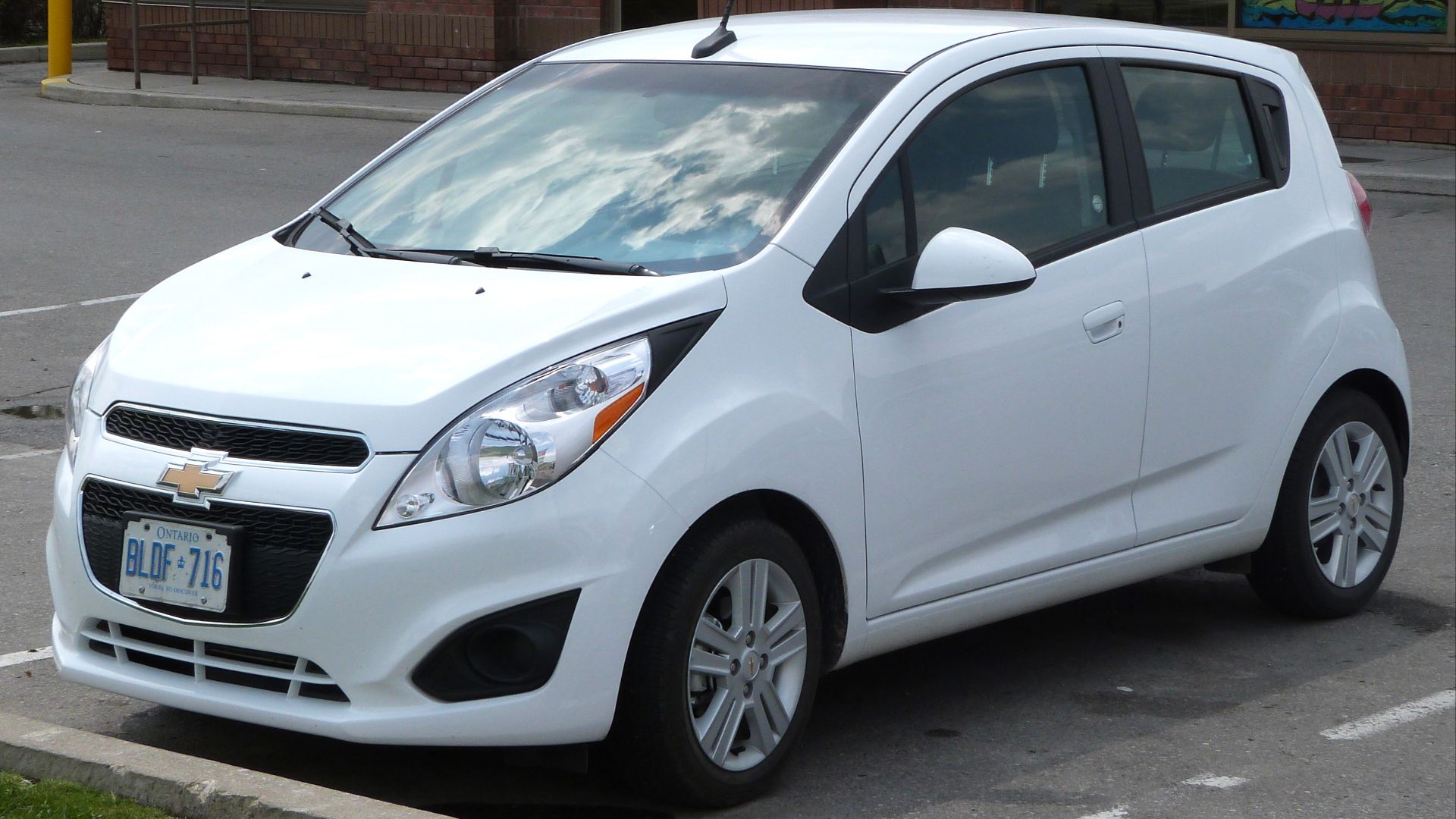 File:Chevrolet Spark (14114286768).jpg
