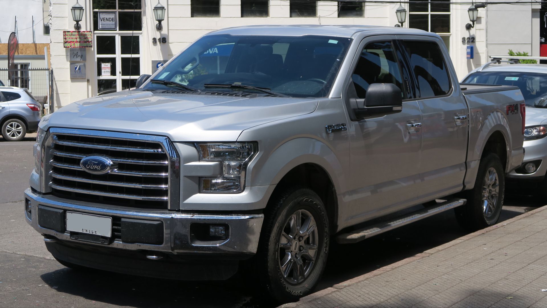 File:Ford F-150 XLT FX4 2016 (26140458158).jpg