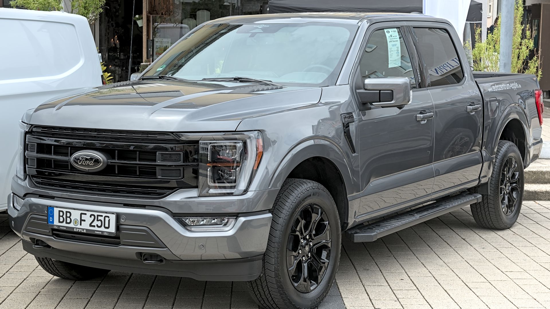 File:Ford F-150 (fourteenth generation) Rutesheimer Autoschau 2025 DSC 9217.jpg