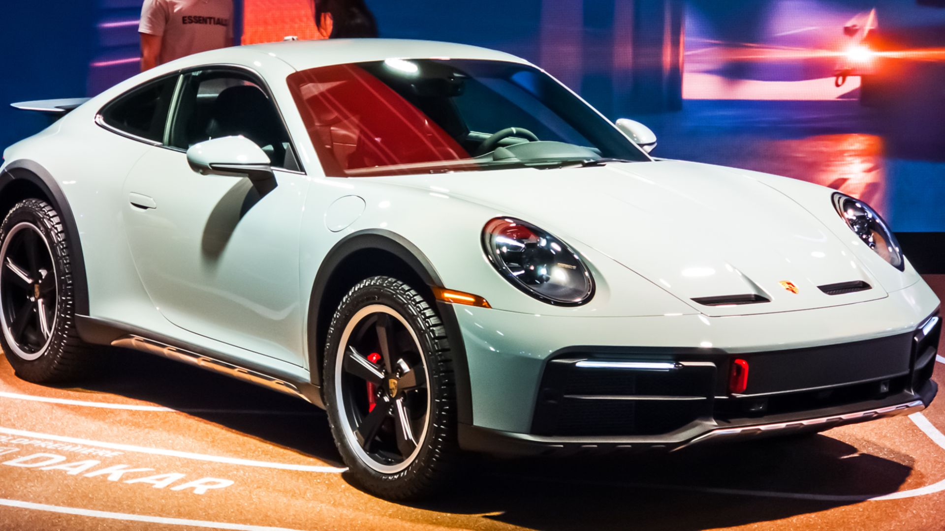 File:Porsche 911 Dakar (992) – f 18112022.jpg