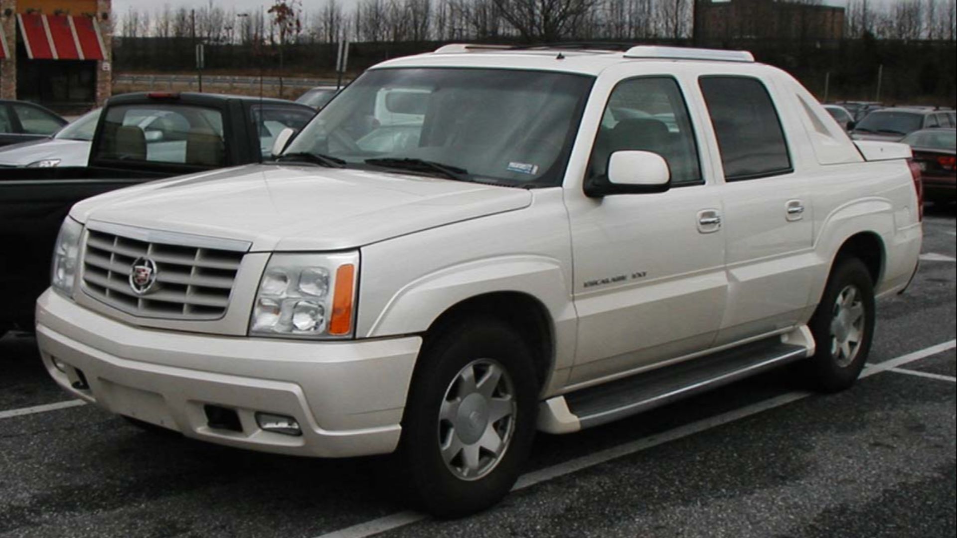 File:Cadillac-Escalade-EXT.jpg