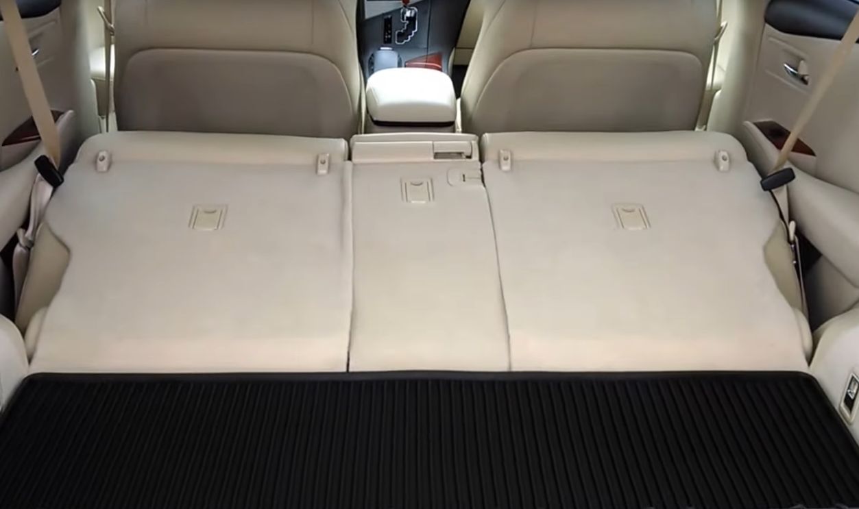 Split-Folding Rear Seats