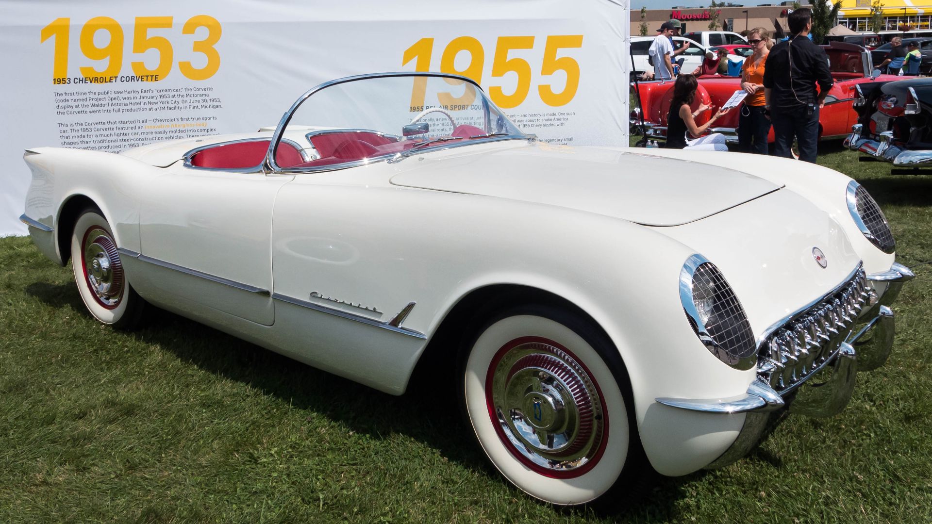 File:1953 Chevrolet Corvette Convertible (14835987967).jpg