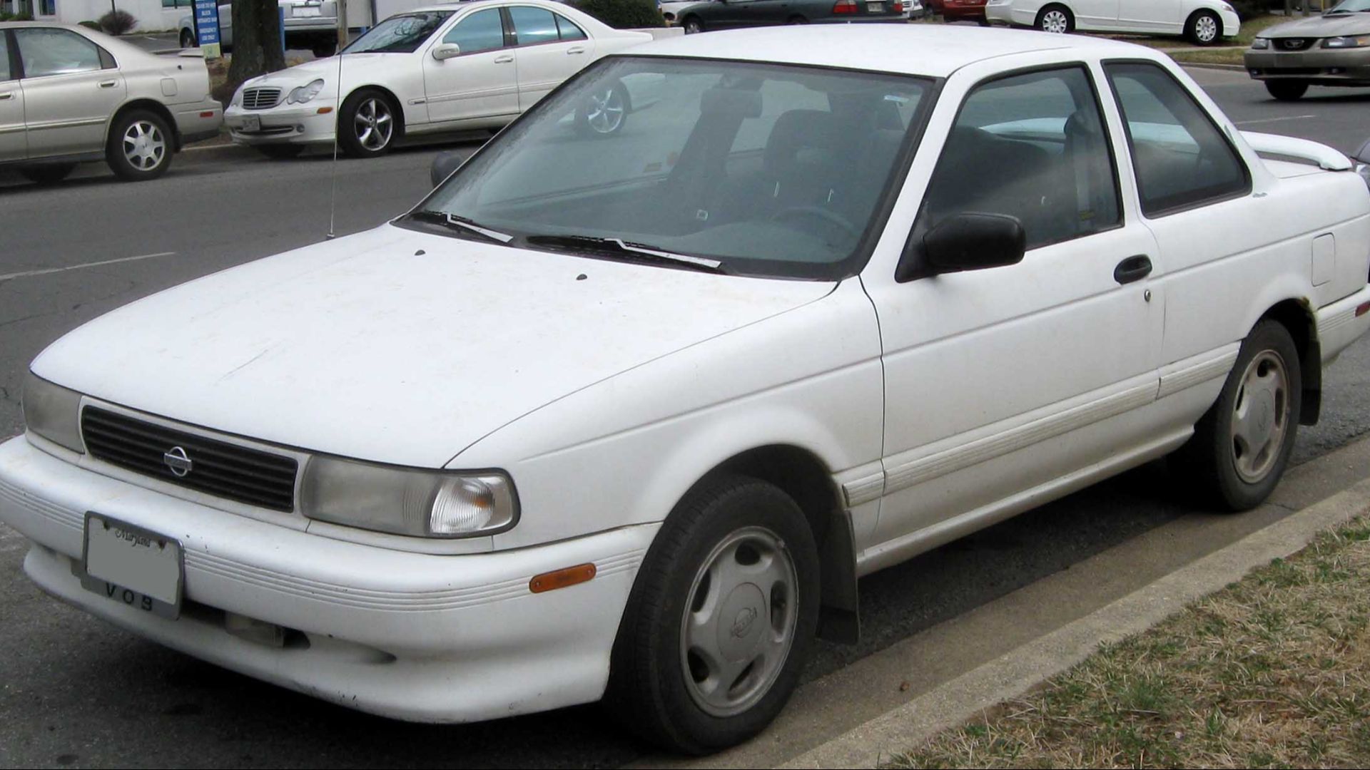 File:Nissan Sentra SE-R coupe.jpg