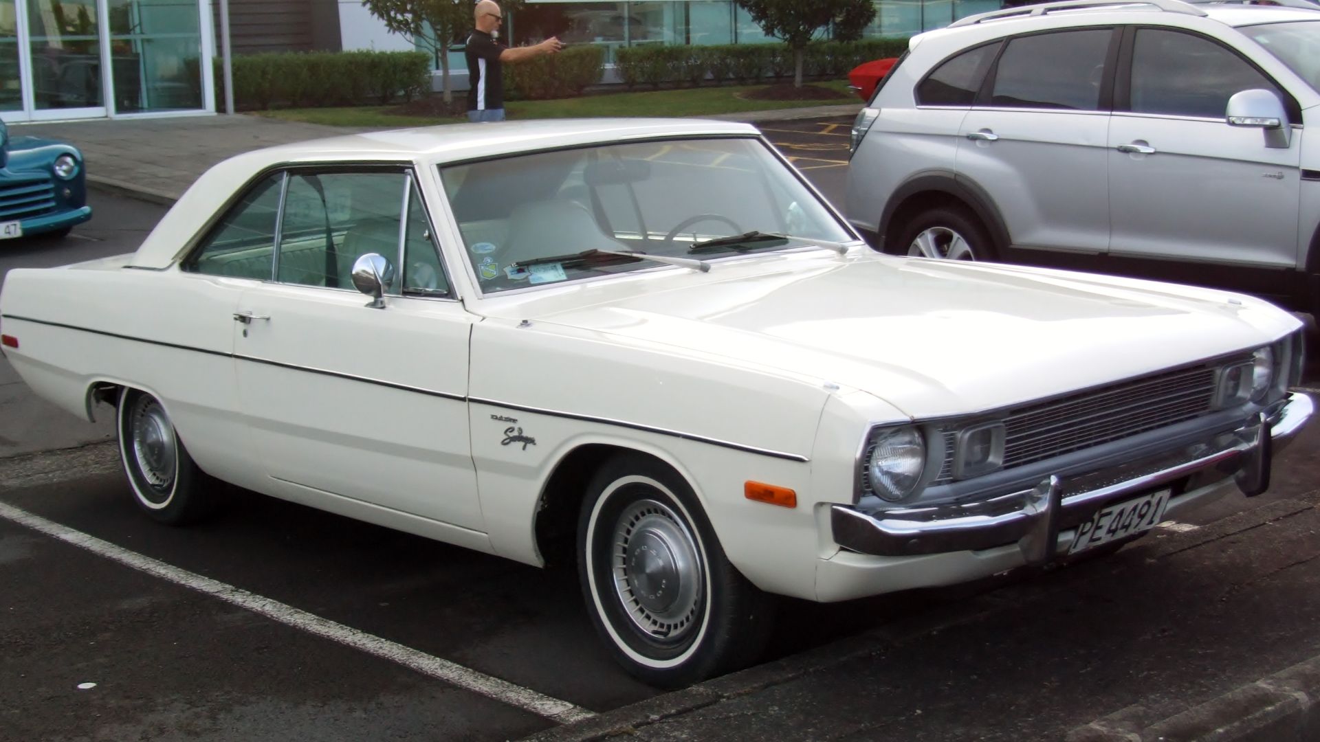 25 Vintage Cars Where Restoration Beats Paying Collector Prices 