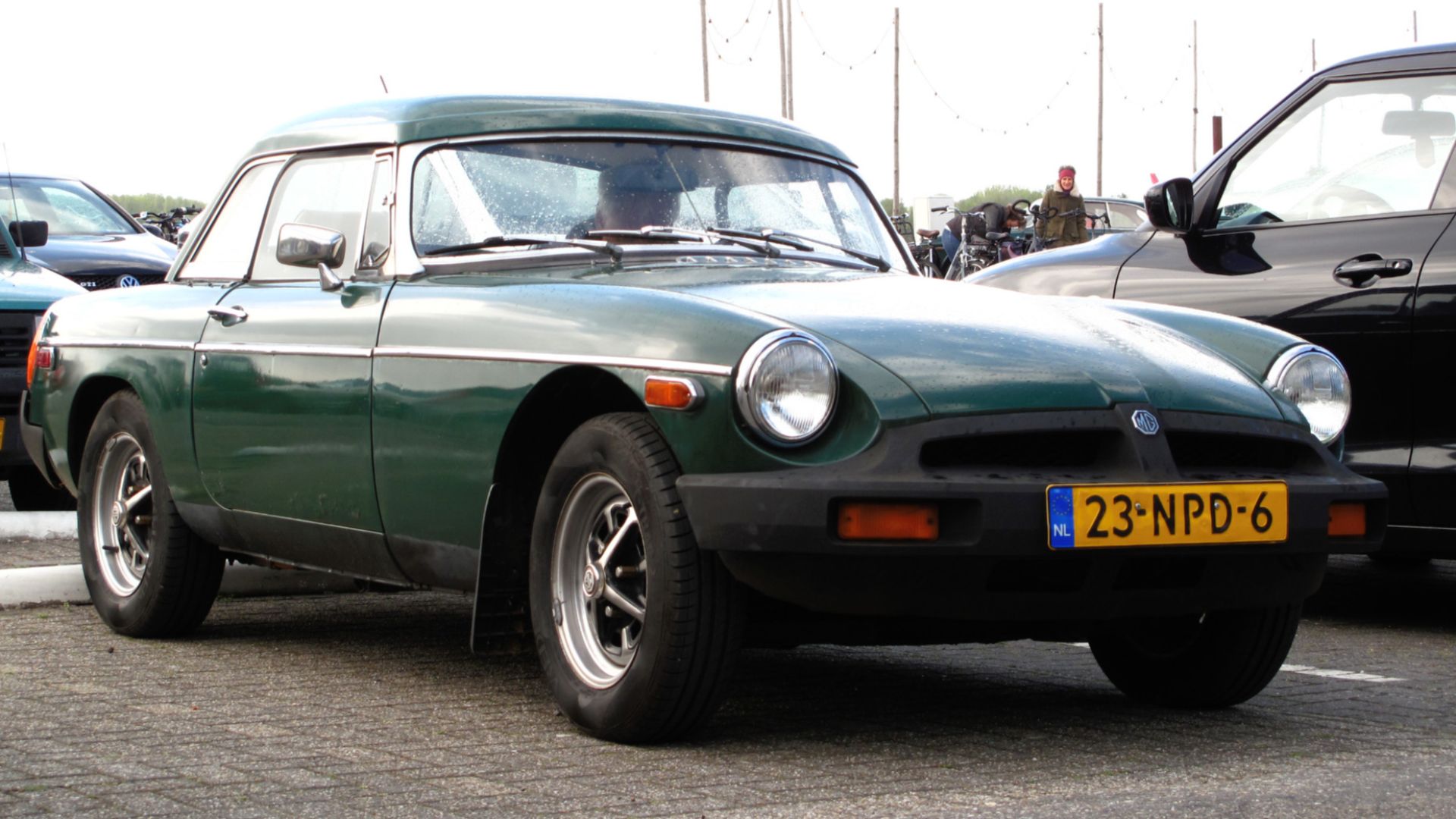 File:1980 MG MGB 1800.jpg