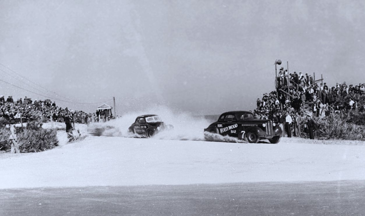 Gettyimages - 143780303, Daytona Beach Racing 1940 