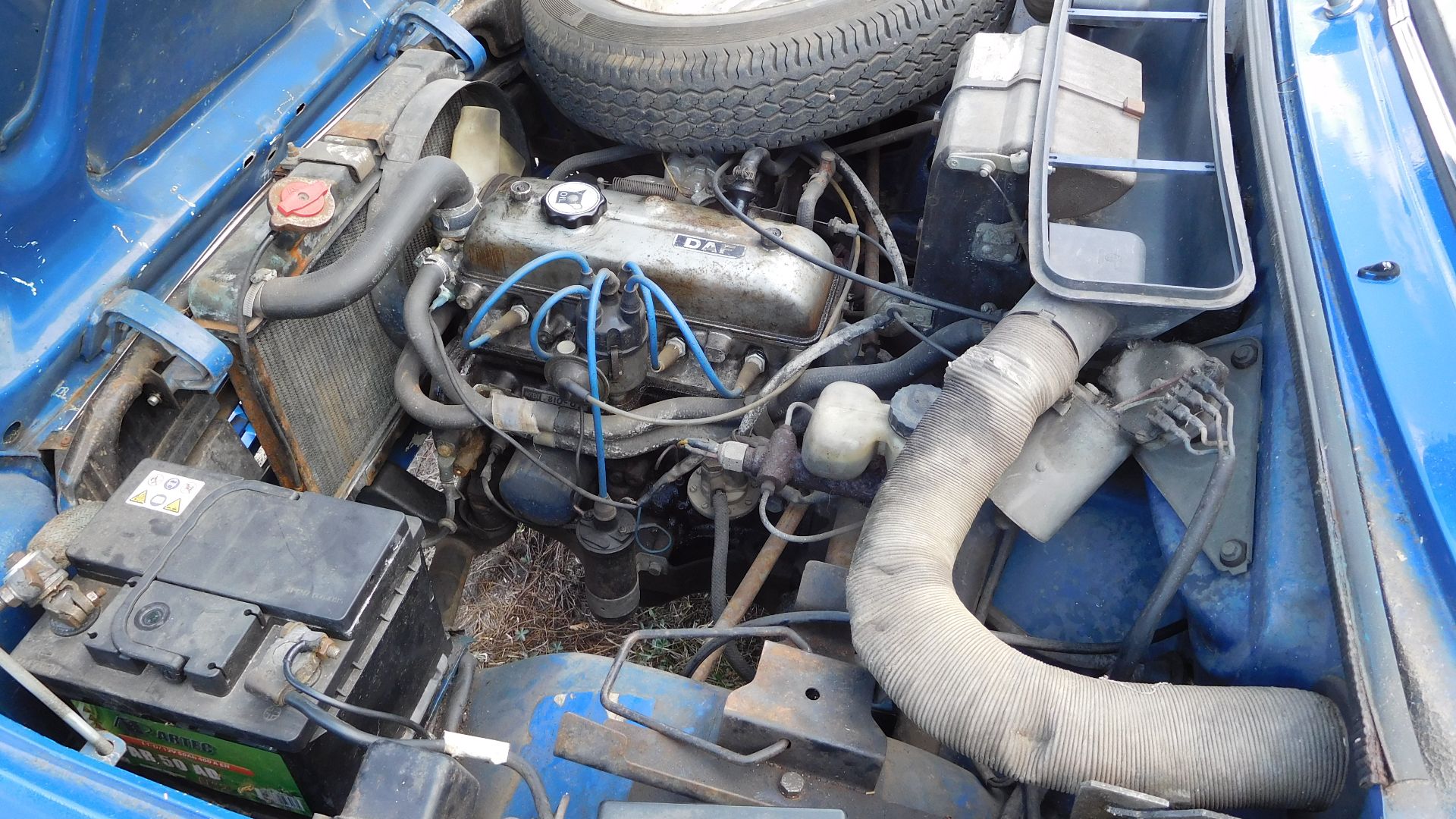 File:DAF 55 (2) - Renault engine.jpg
