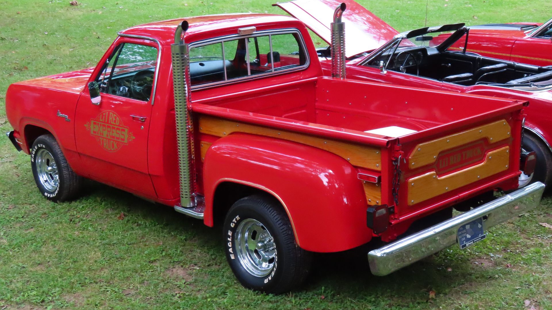 File:1978 Dodge D150