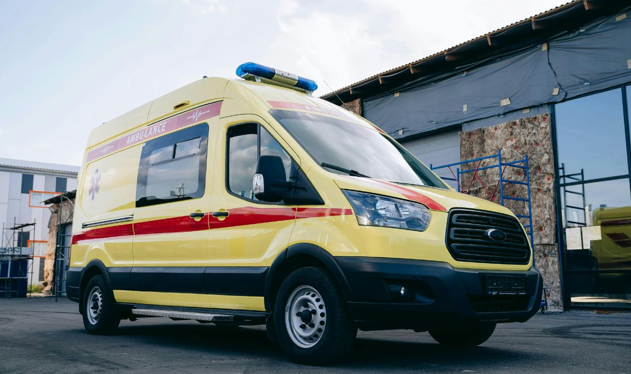  Yellow Ambulance 