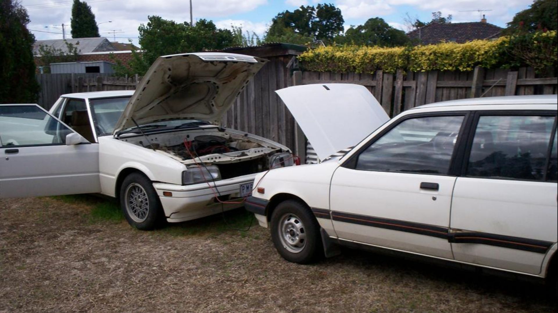 File:Jump starting.jpg