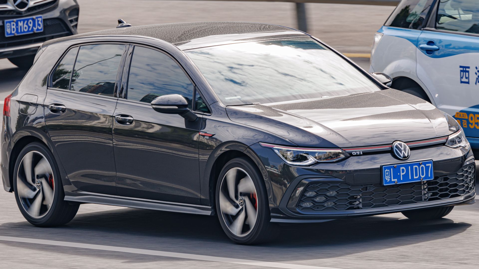 File:VOLKSWAGEN GOLF GTI (Mk8 CD1) China (8).jpg