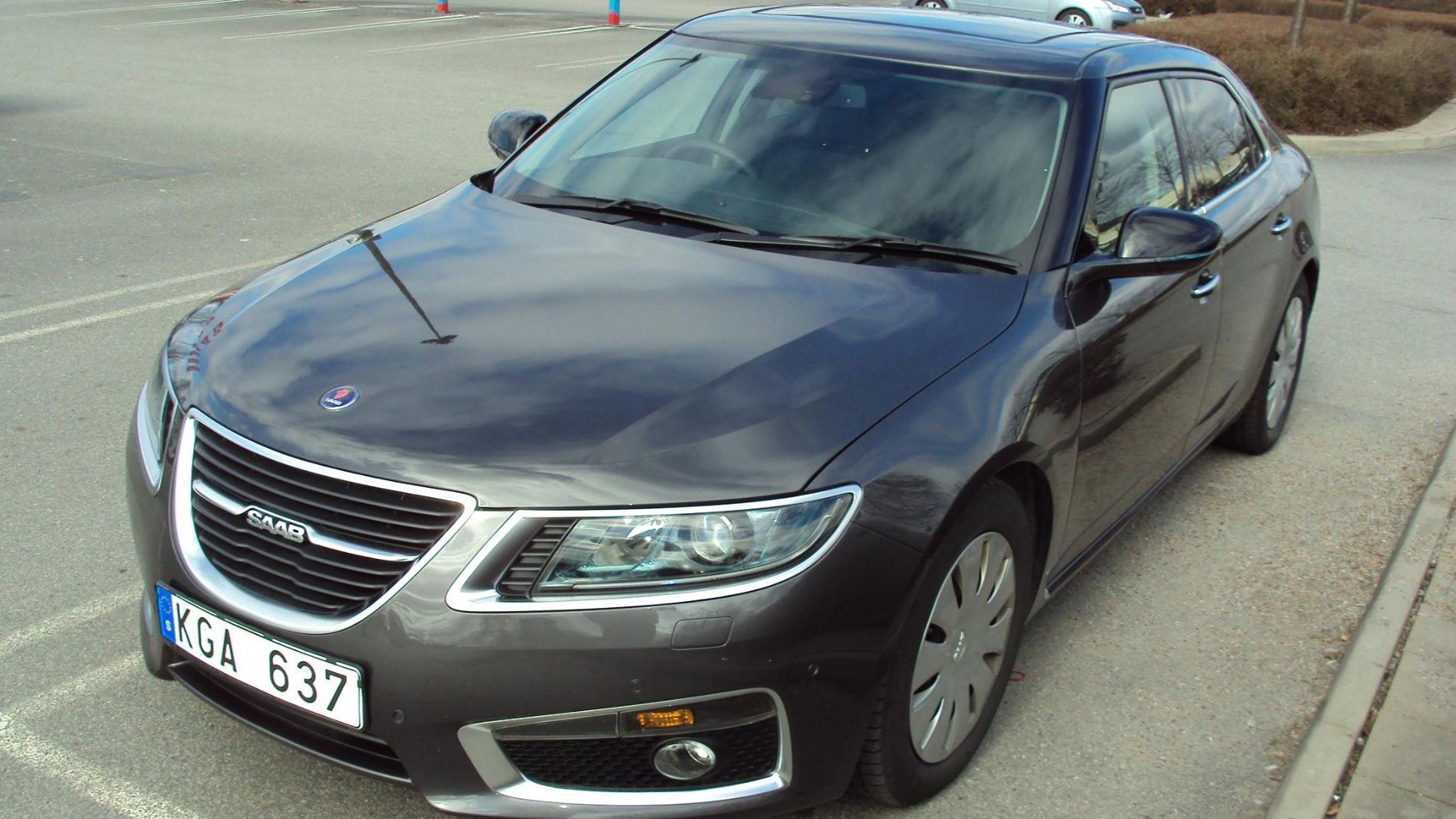 File:Saab 9-5 Aero (4510638760).jpg