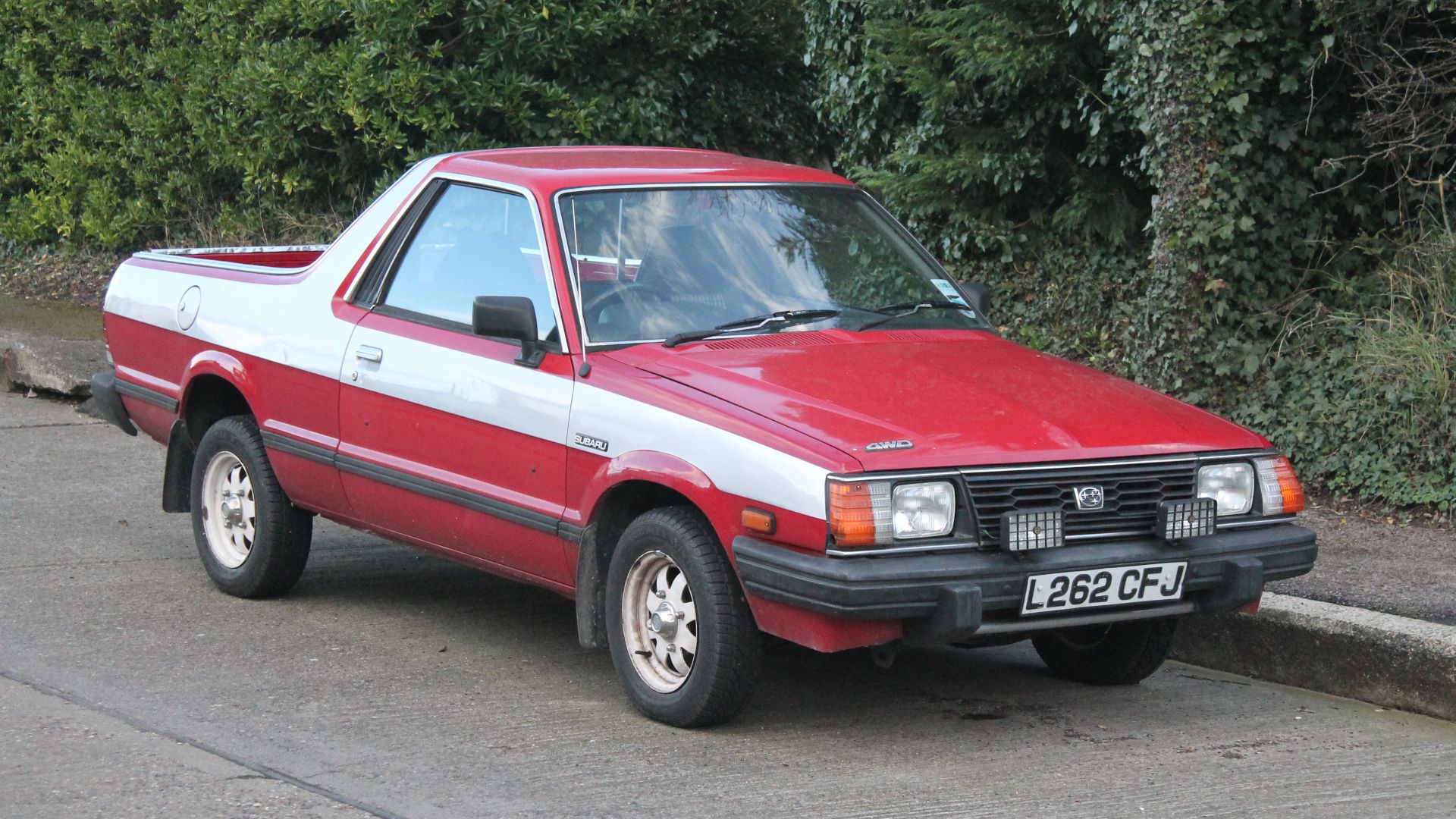 File:1994 Subaru 284 4WD pickup BRAT (15958639684).jpg
