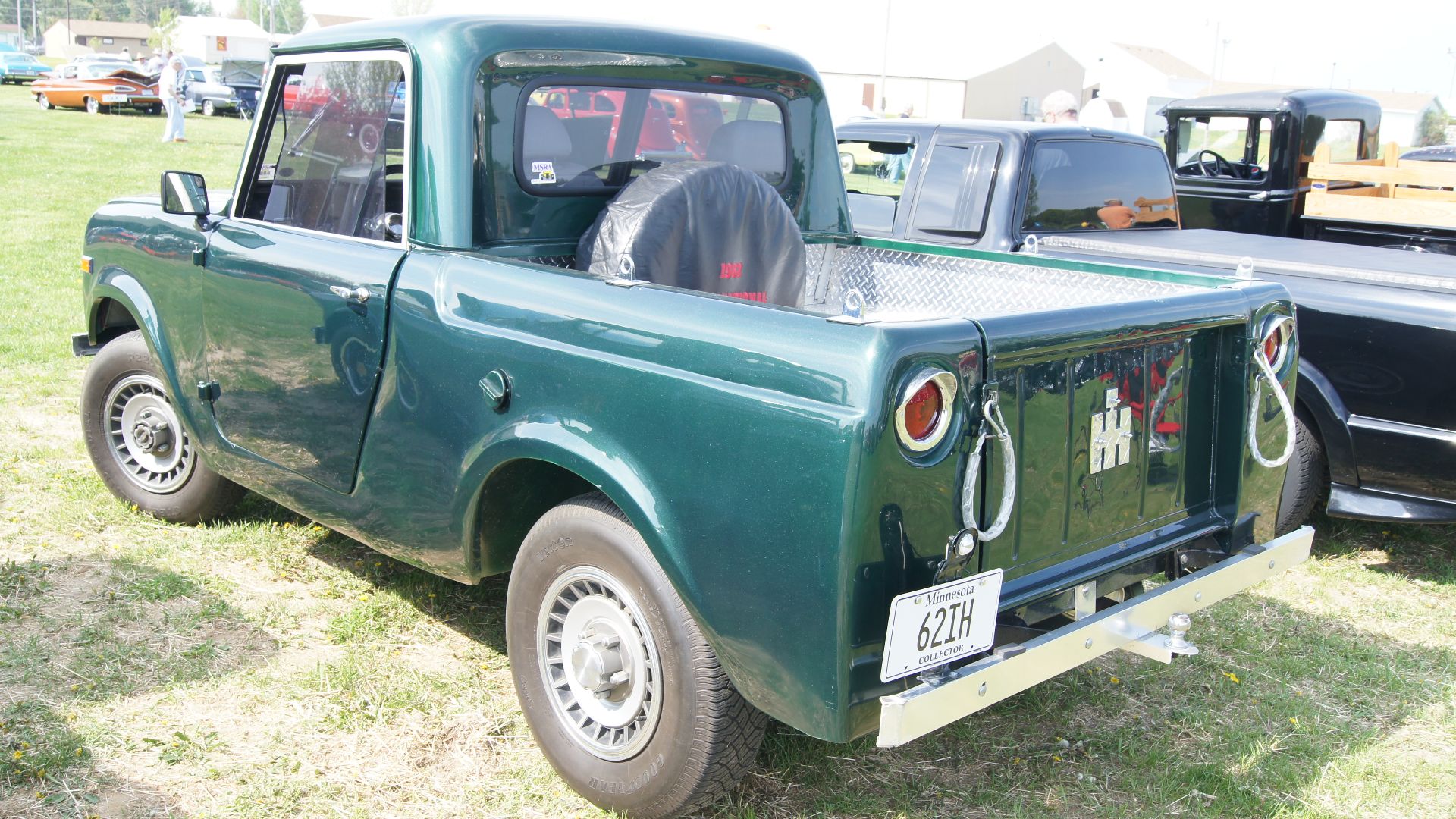 File:1962 International Scout Pick-Up (14091579437).jpg