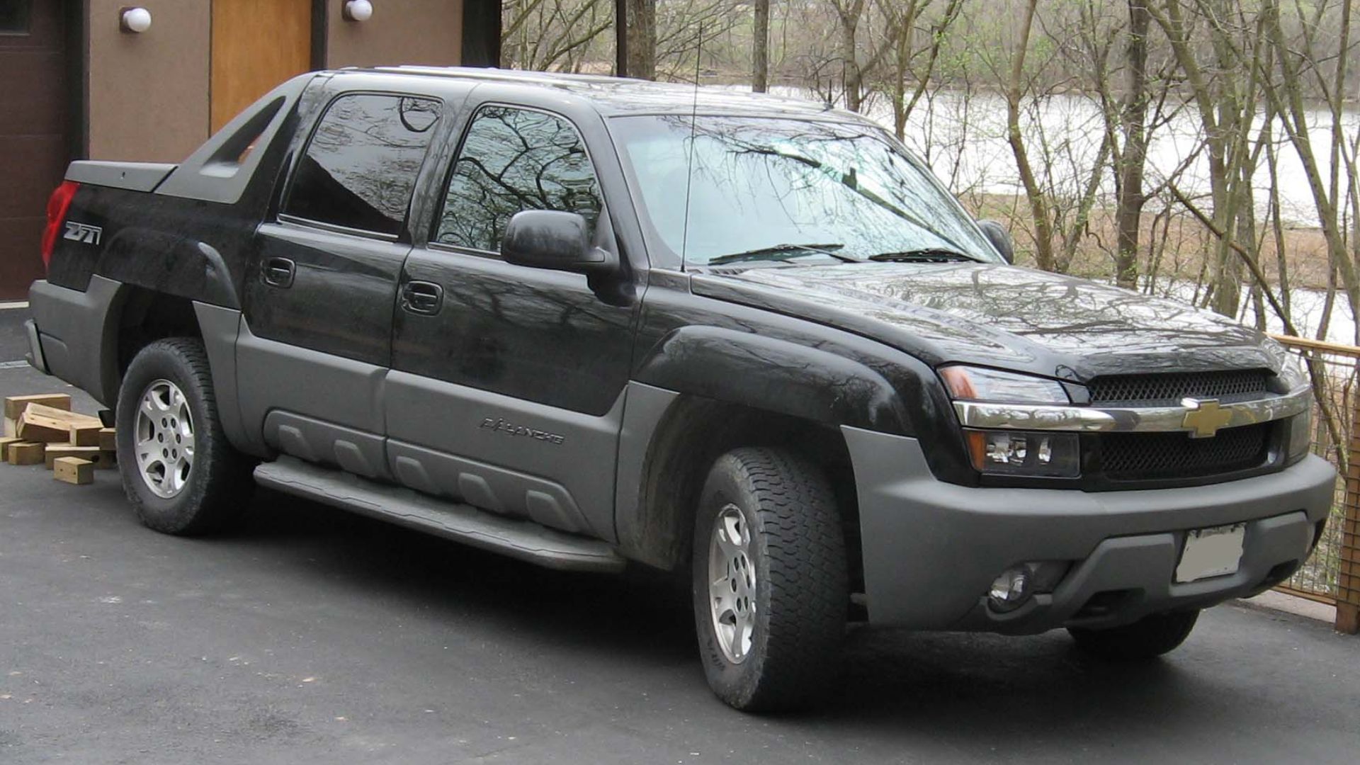 File:1st Chevrolet Avalanche.jpg