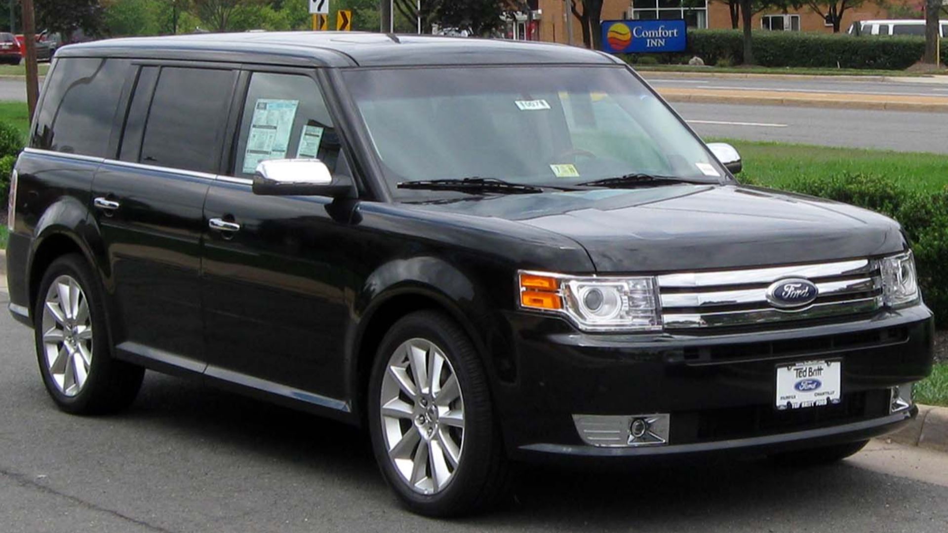 File:2011 Ford Flex Limited -- 08-25-2010.jpg