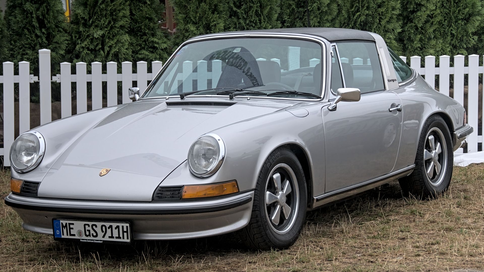 File:Porsche 911 classic Targa Classic-Days 2022 DSC 0025.jpg