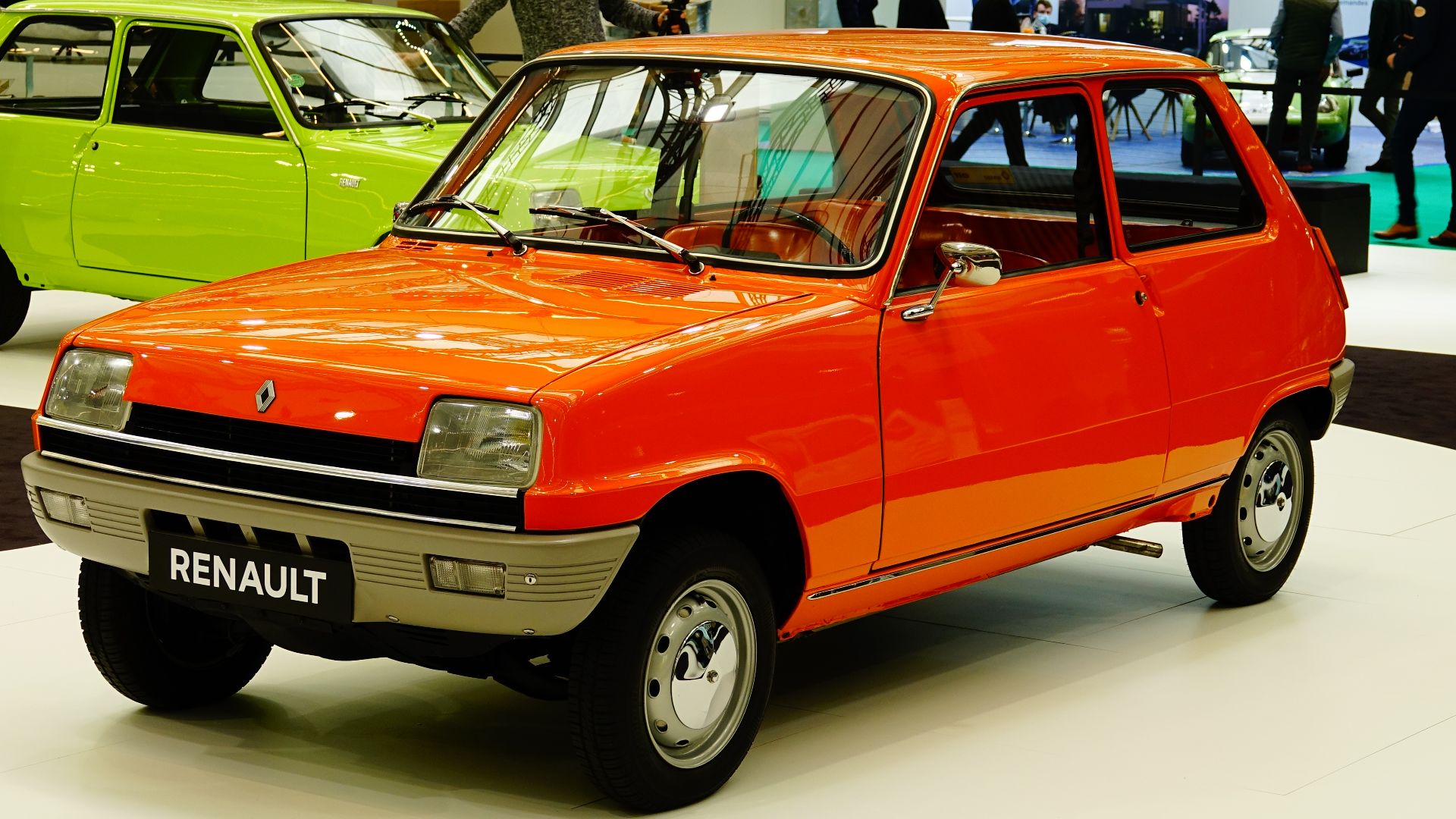 File:50 ans Renault 5 - Rétromobile 02.jpg