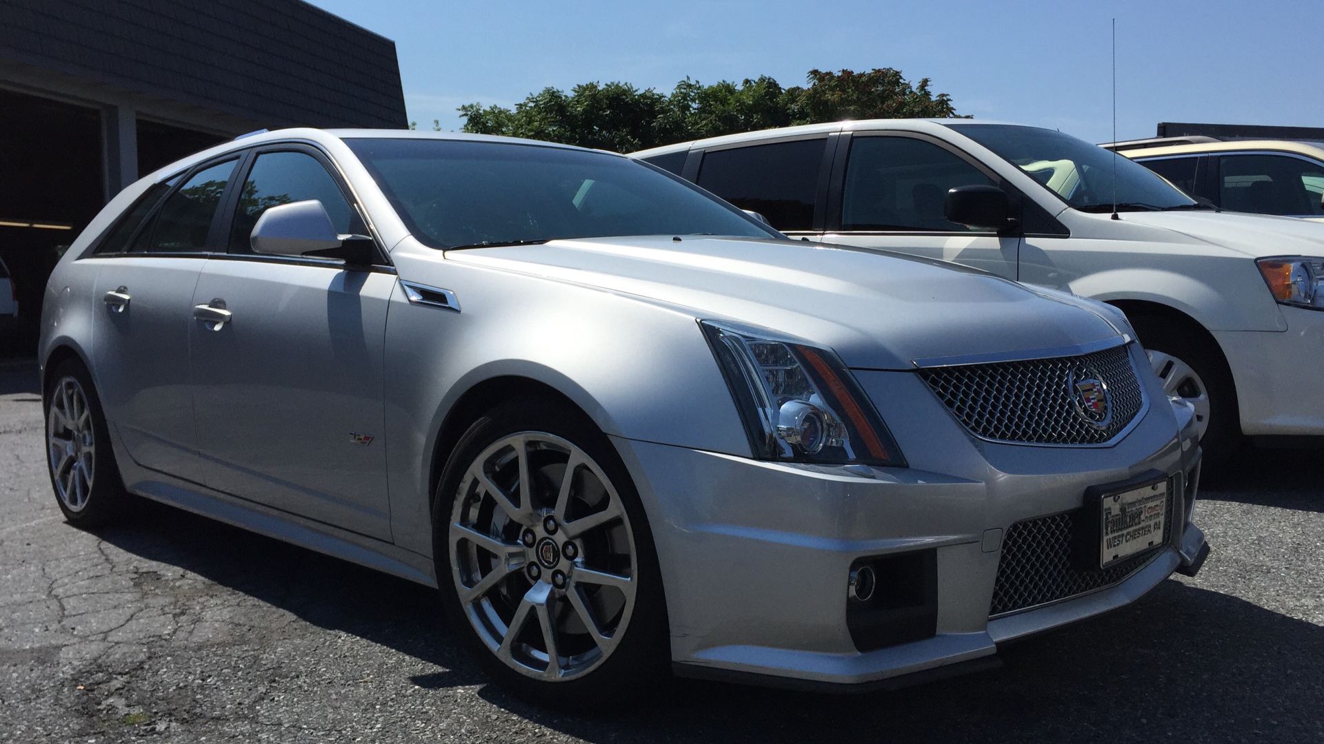 File:Cadillac CTSV Wagon (20583972821).jpg