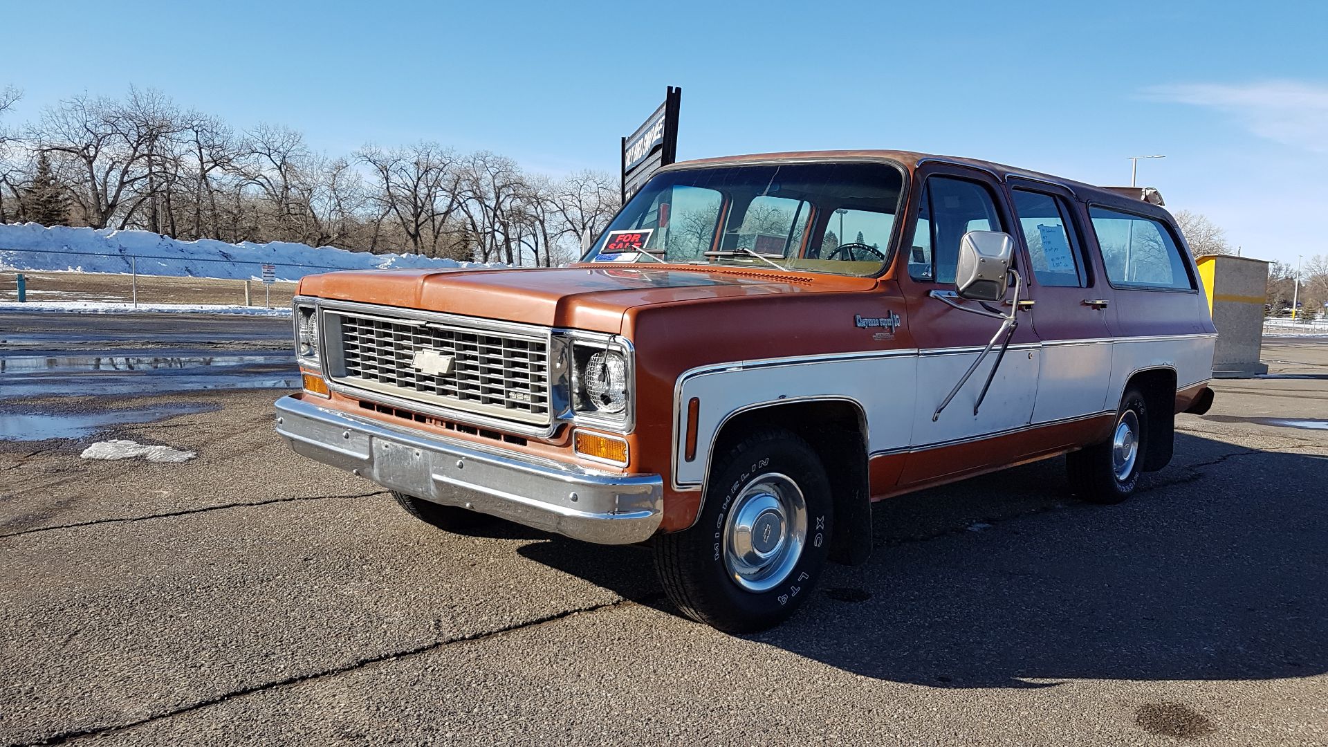 File:1974 Chevrolet Suburban - Flickr - dave 7.jpg