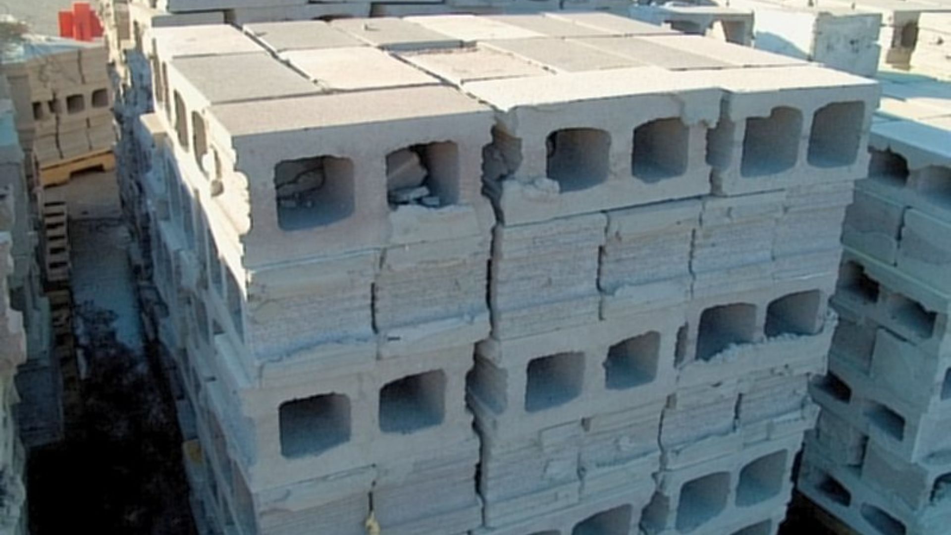File:Concreteblocks.jpg