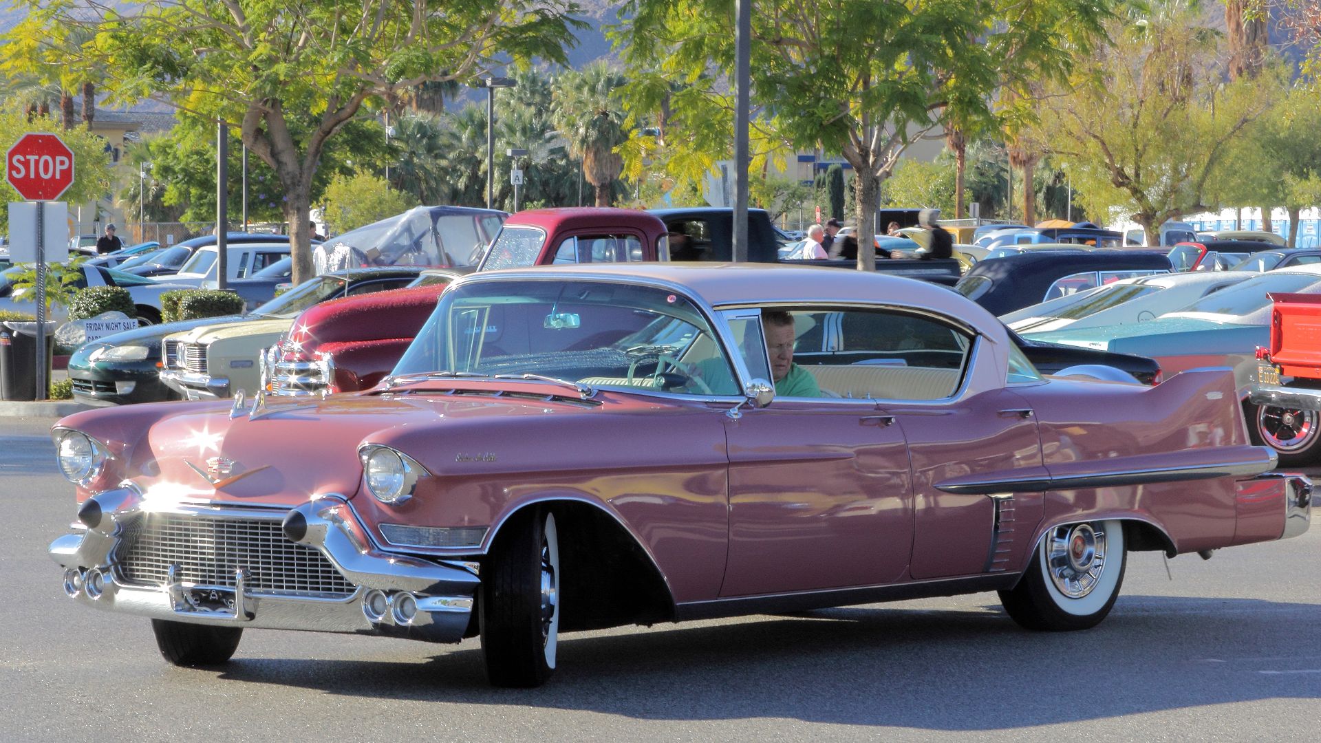 File:1957 Cadillac Sedan de Ville.jpg