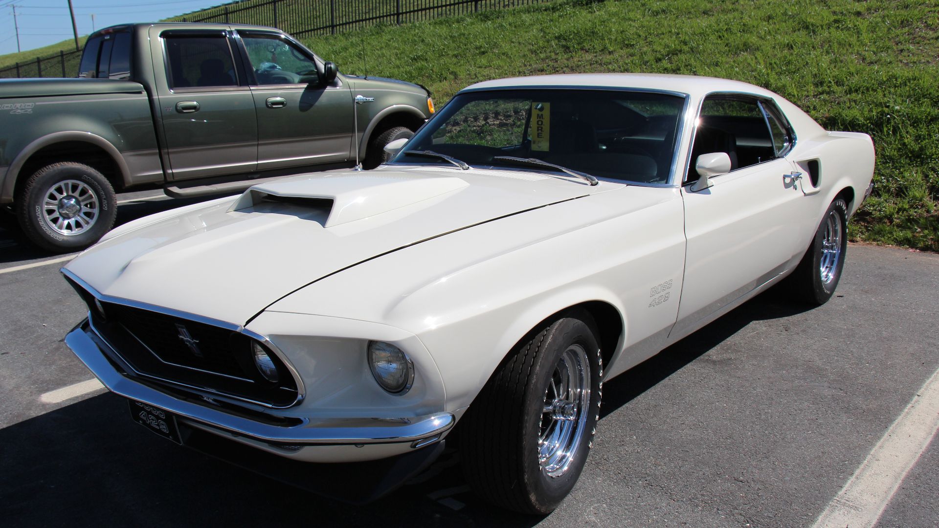 File:1969 Ford Mustang Boss 429 (14184843487).jpg