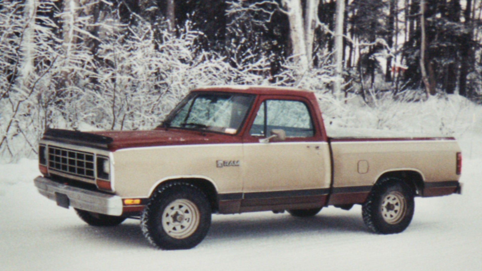 File:1983 D150 with SLANT6.jpg