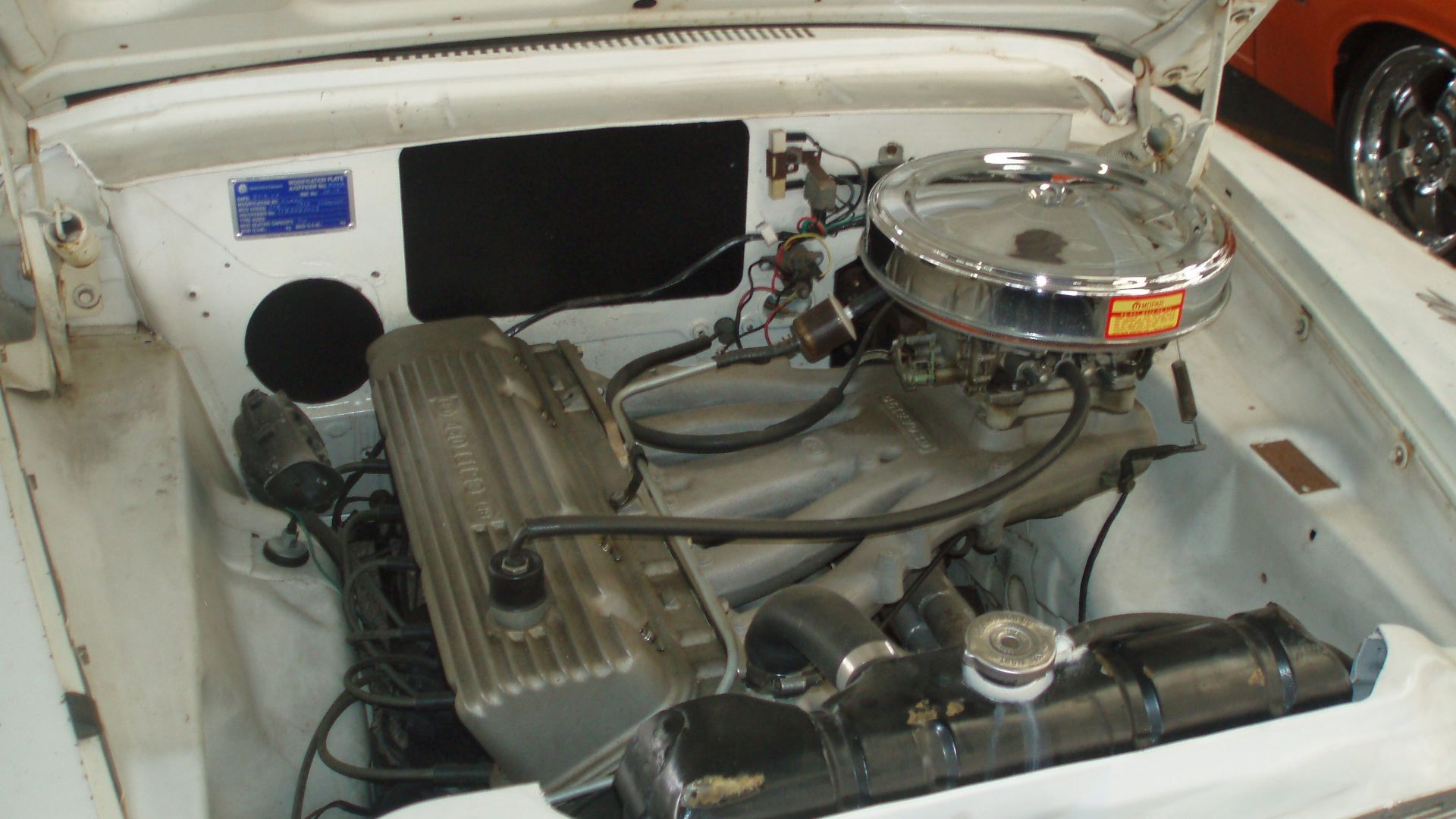 File:1962 Plymouth Valiant V-100 (5149836573).jpg