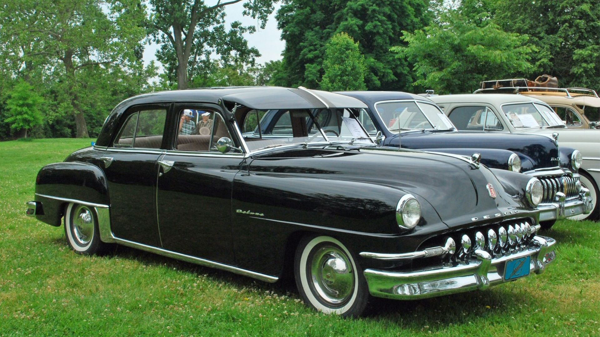 File:1952 DeSoto Deluxe.jpg