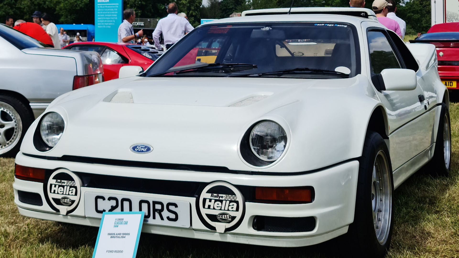 File:Ford RS200 C20ORS.jpg