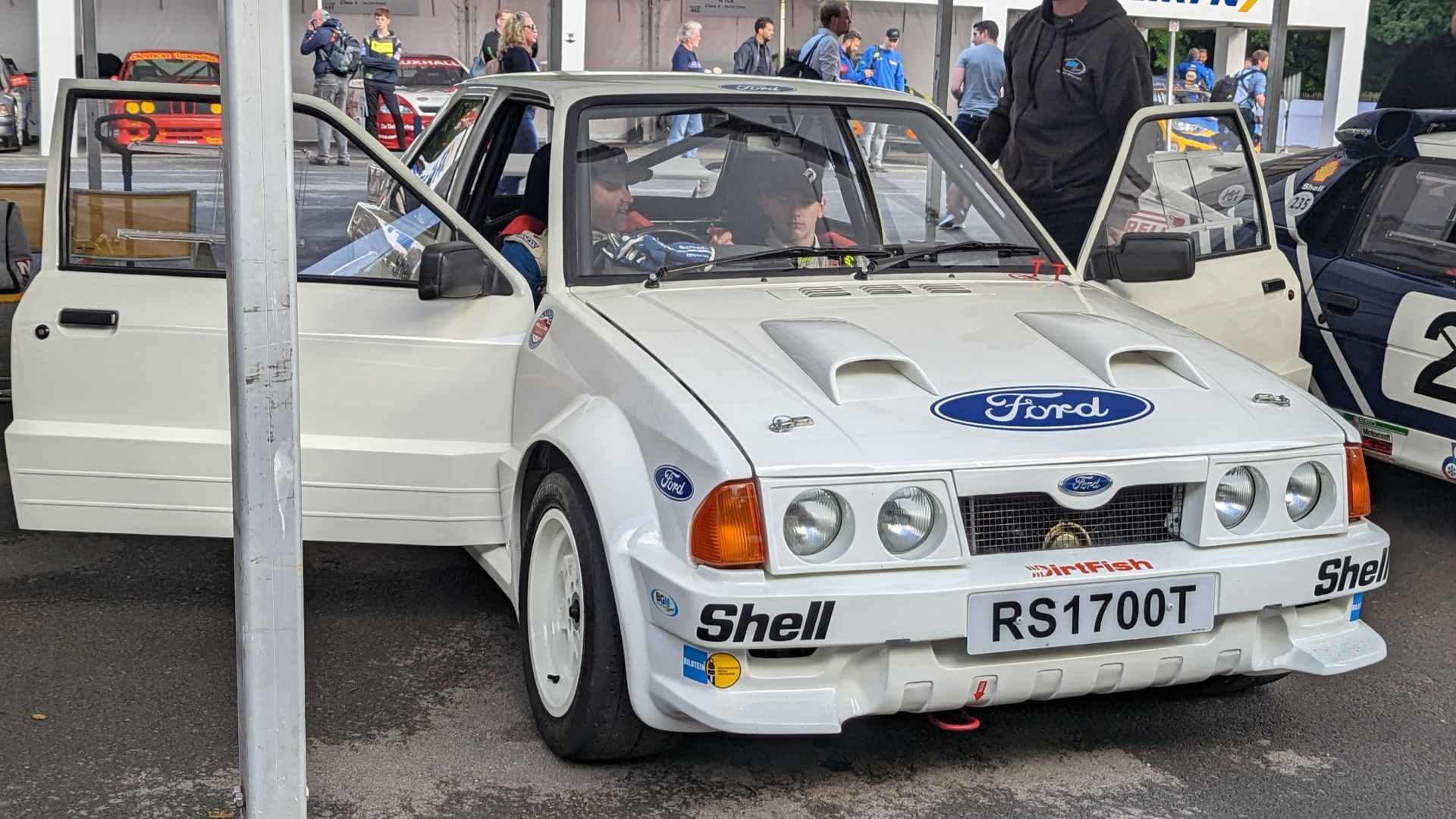 File:Ford Escort RS1700T.jpg