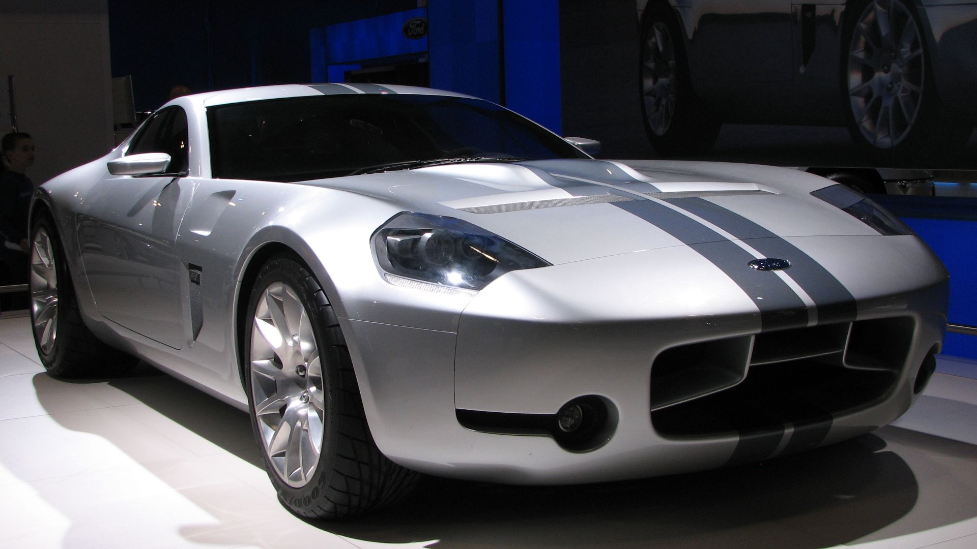 File:Ford Shelby GR-1 Concept front.jpg