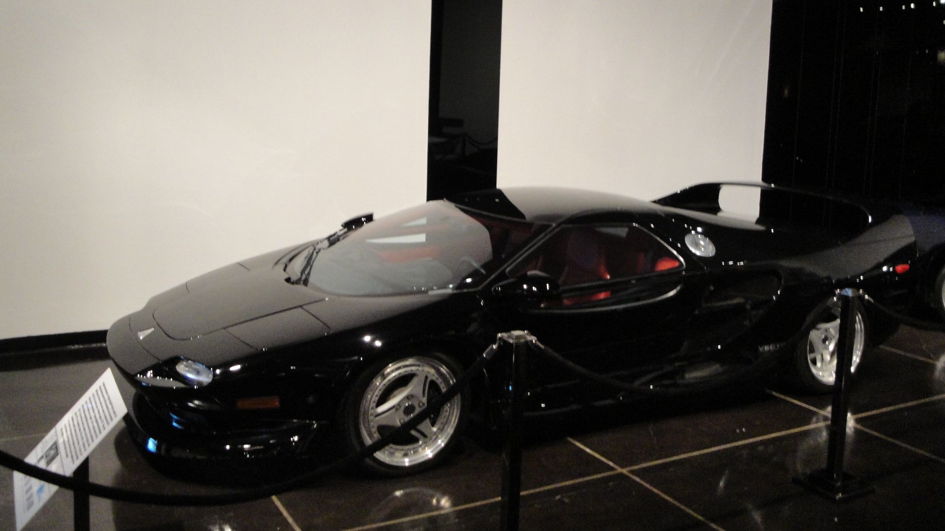 File:98 Vector M12.jpg