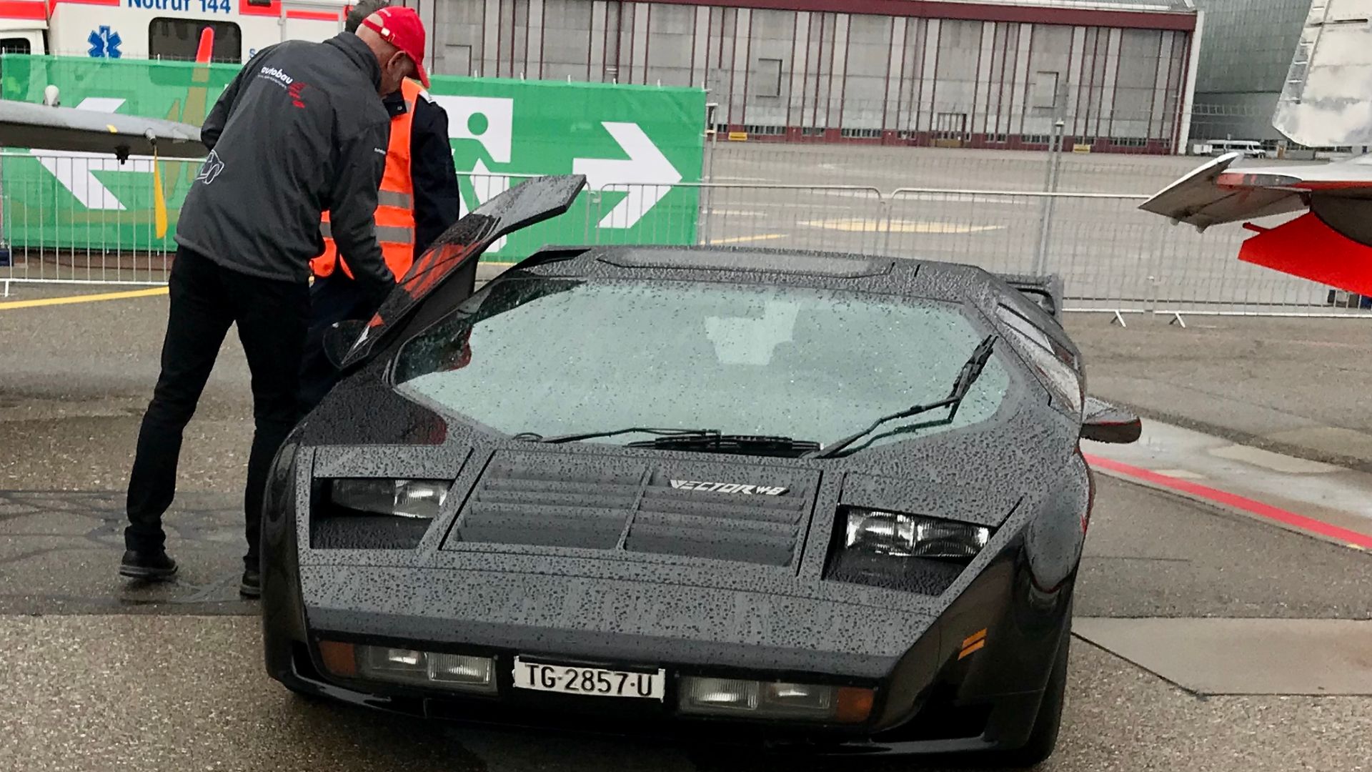 File:Zurich International Airport (Ank Kumar) 18.jpg