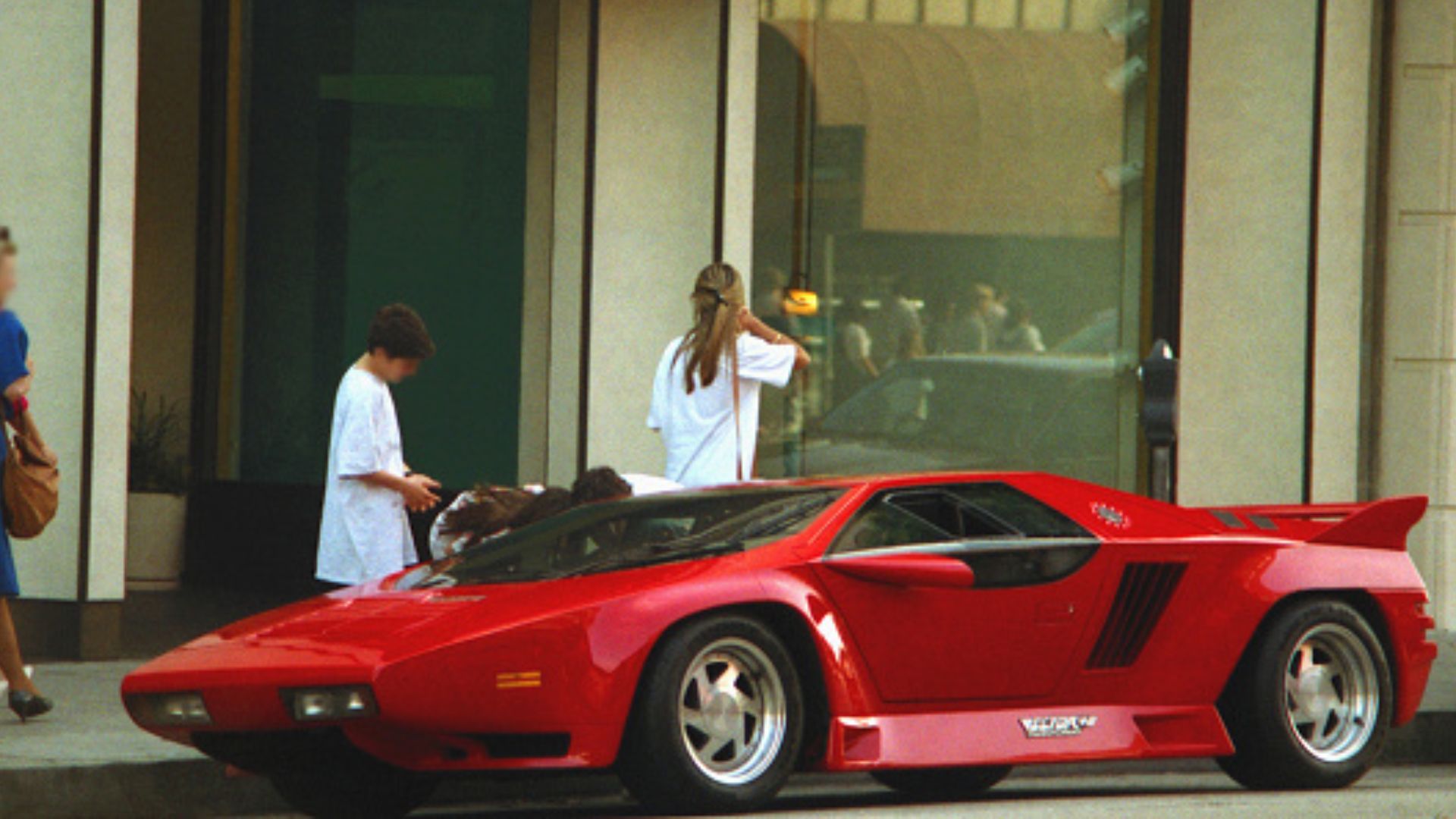 File:A012, Beverly Hills, California, USA, Vector W8 on Rodeo Drive, 1991.jpg