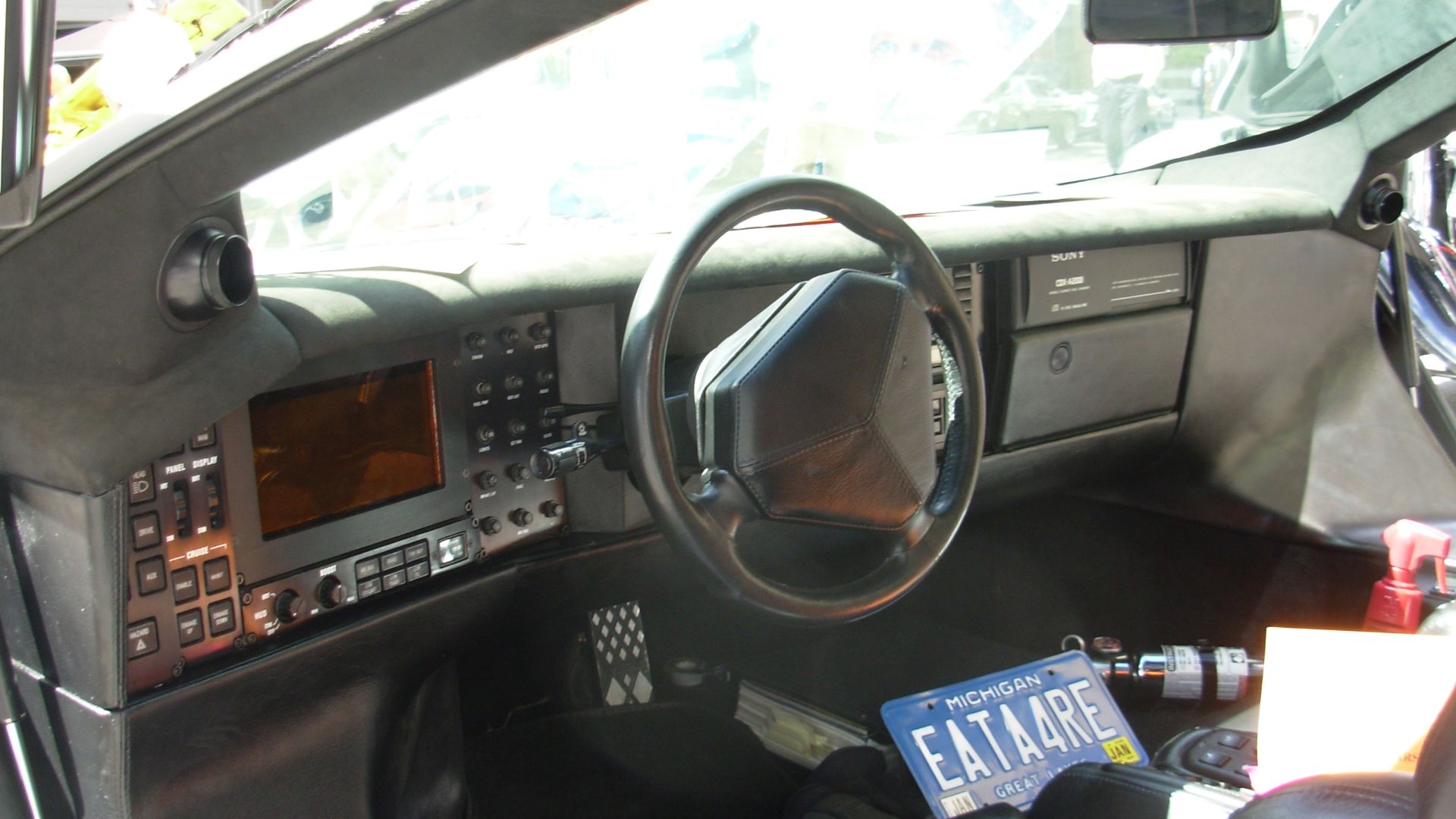File:Vector W8 Twin Turbo interior1.jpg