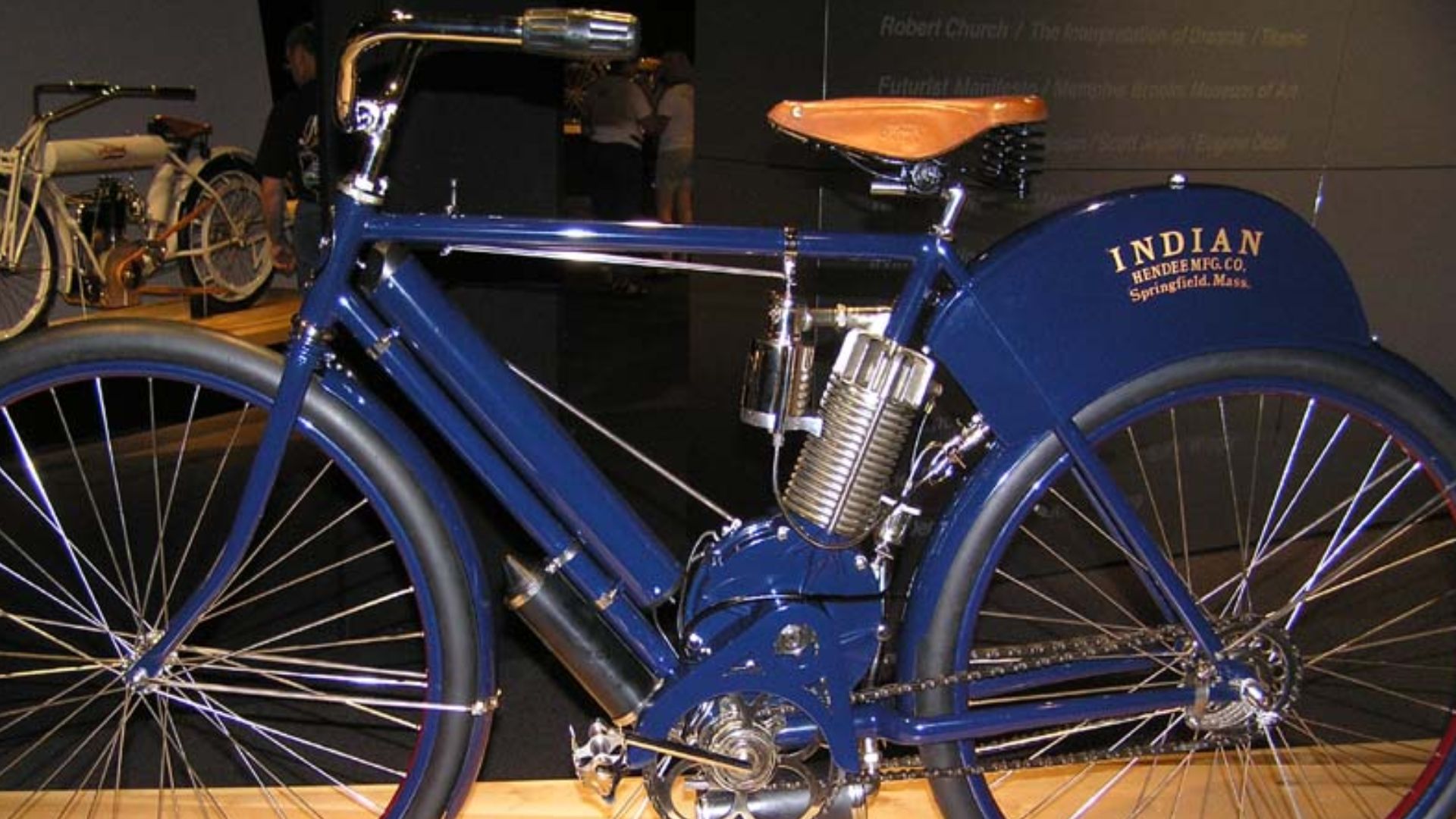 File:1901-02 Indian Single 16 ci - The Art of the Motorcycle - Memphis.jpg