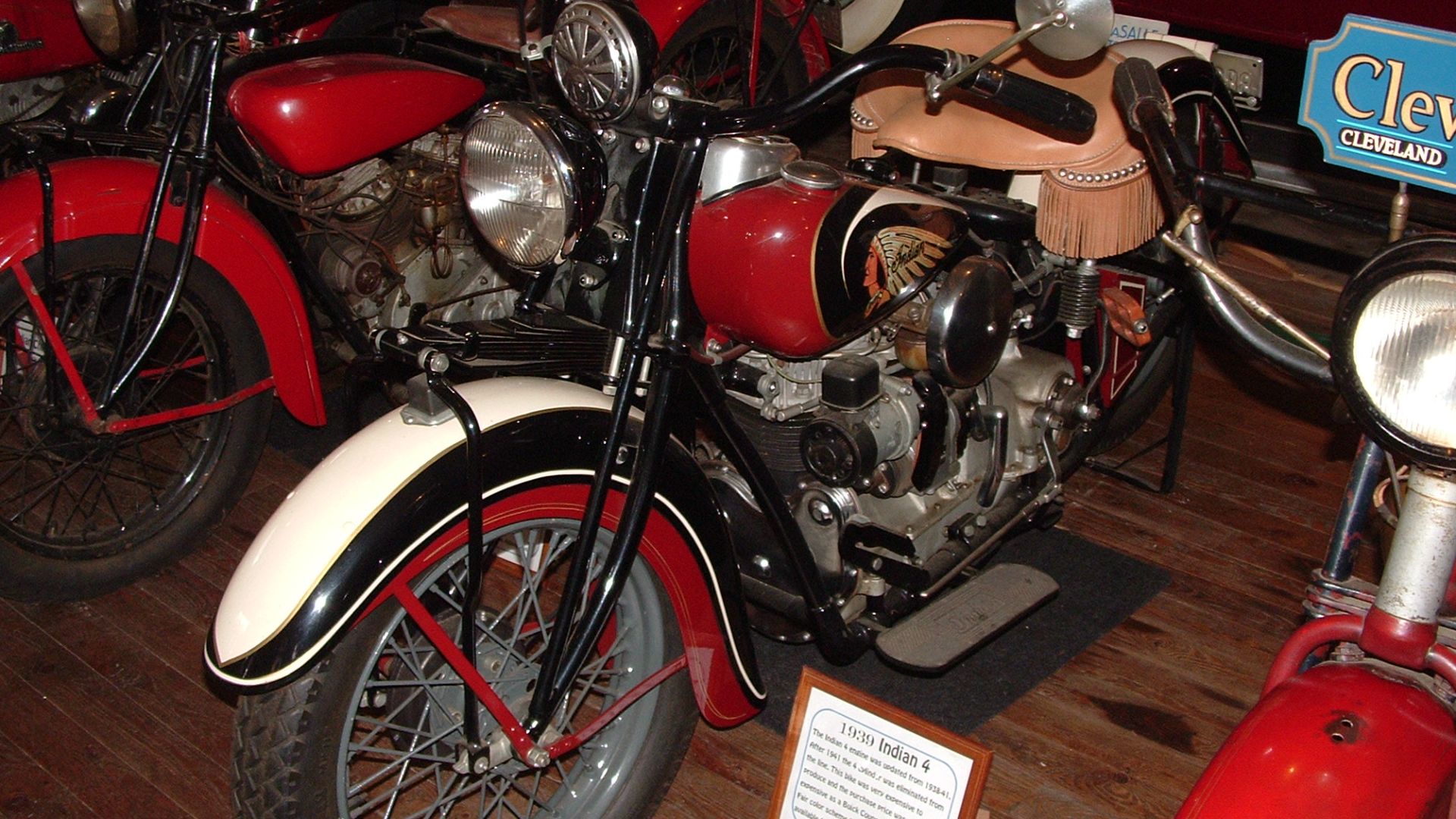 File:1939 Indian four motorcycle.jpg