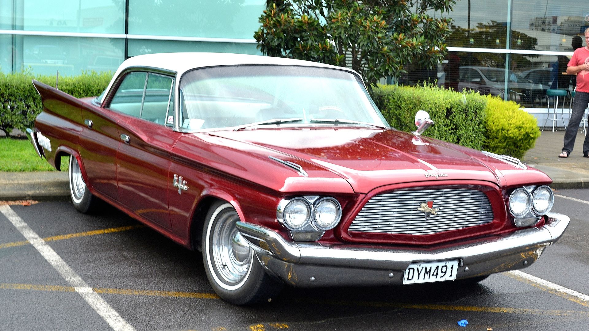 File:1960 Chrysler New Yorker (17036974015).jpg